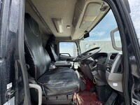 UDトラックスその他の車種冷蔵冷凍ウイング中型（4t）[写真12]