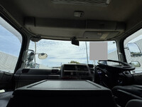 UDトラックスその他の車種冷蔵冷凍ウイング中型（4t）[写真15]