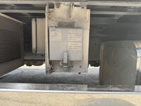 UDトラックスその他の車種冷蔵冷凍ウイング中型（4t）[写真24]