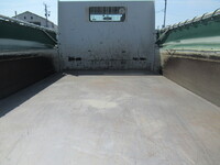 三菱ふそうキャンターダンプ小型（2t・3t）[写真23]