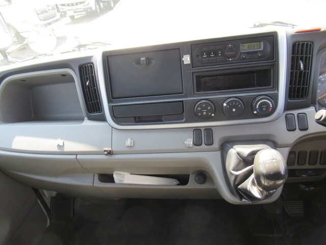 三菱ふそうキャンターダンプ小型（2t・3t）[写真31]