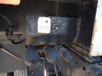 日野レンジャー穴掘建柱車中型（4t）[写真20]