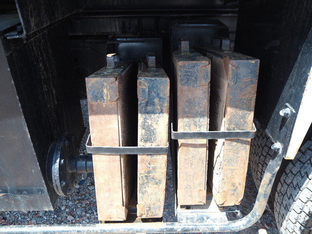 日野レンジャー穴掘建柱車中型（4t）[写真24]