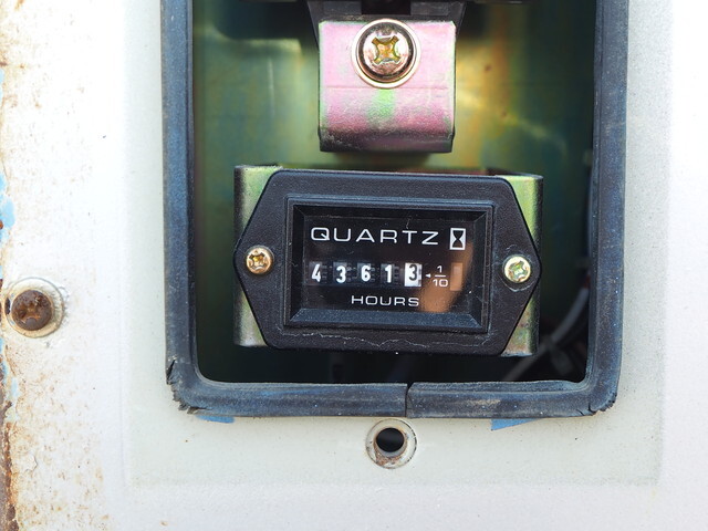 日野レンジャー穴掘建柱車中型（4t）[写真40]