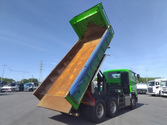 いすゞギガダンプ大型（10t）[写真04]