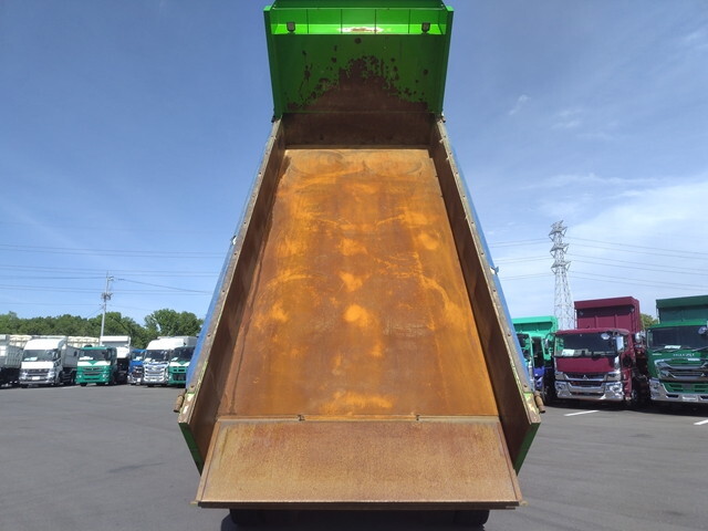 いすゞギガダンプ大型（10t）[写真06]