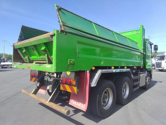 いすゞギガダンプ大型（10t）[写真07]