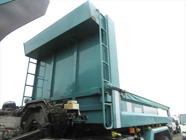 日野プロフィアダンプ大型（10t）[写真11]