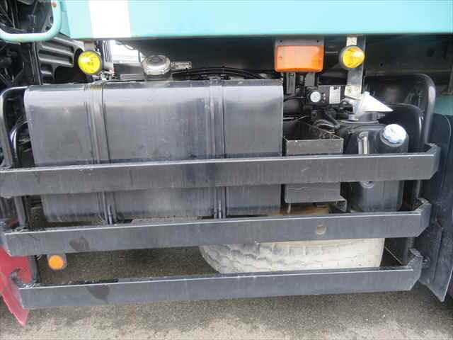 日野プロフィアダンプ大型（10t）[写真15]