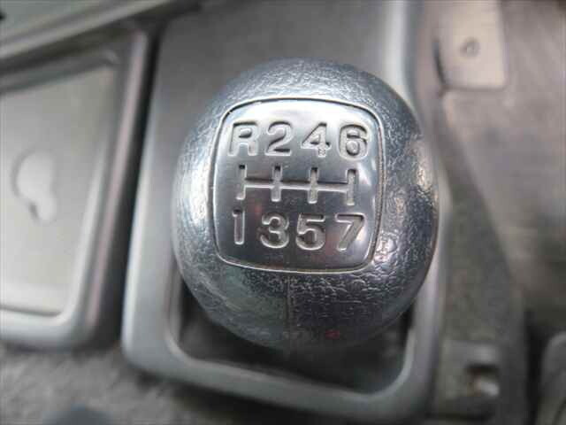 日野プロフィアダンプ大型（10t）[写真29]