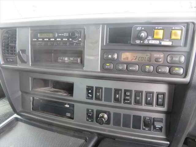 日野プロフィアダンプ大型（10t）[写真30]