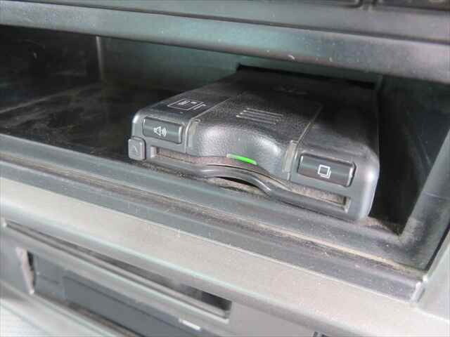 日野プロフィアダンプ大型（10t）[写真34]