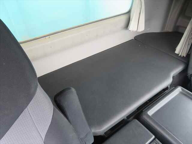 日野プロフィアダンプ大型（10t）[写真35]