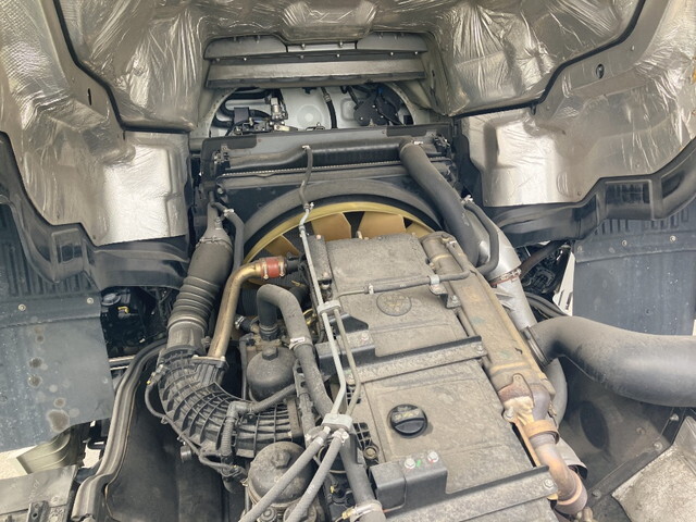 三菱ふそうスーパーグレートトレーラーヘッド（トラクターヘッド）大型（10t）[写真23]