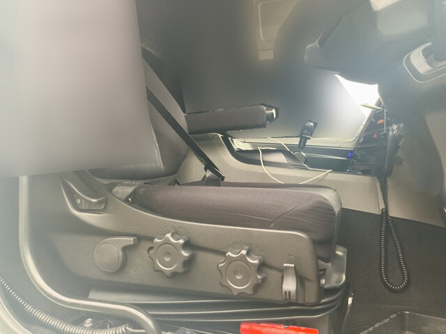 三菱ふそうスーパーグレートトレーラーヘッド（トラクターヘッド）大型（10t）[写真30]