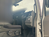 三菱ふそうスーパーグレートトレーラーヘッド（トラクターヘッド）大型（10t）[写真32]