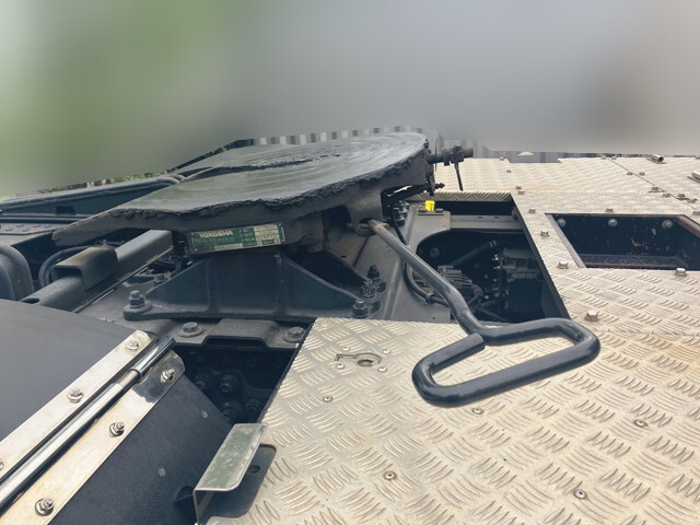 三菱ふそうスーパーグレートトレーラーヘッド（トラクターヘッド）大型（10t）[写真09]