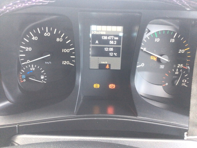 三菱ふそうスーパーグレートダンプ大型（10t）[写真07]