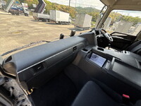 三菱ふそうスーパーグレートトレーラーヘッド（トラクターヘッド）大型（10t）[写真30]