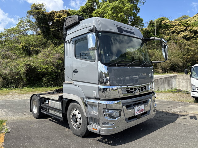 三菱ふそうスーパーグレートトレーラーヘッド（トラクターヘッド）大型（10t）[写真03]