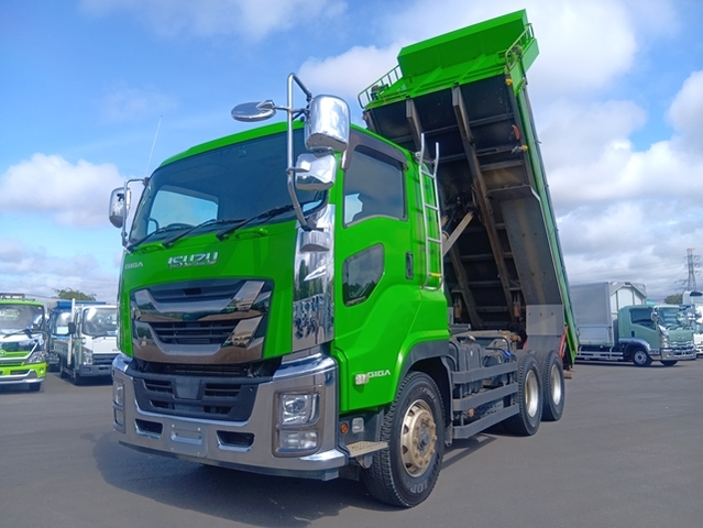 中古ダンプ いすゞ 鳥取・佐賀・岡山 ギガ（2PG-CXZ77CT）（19,940kg