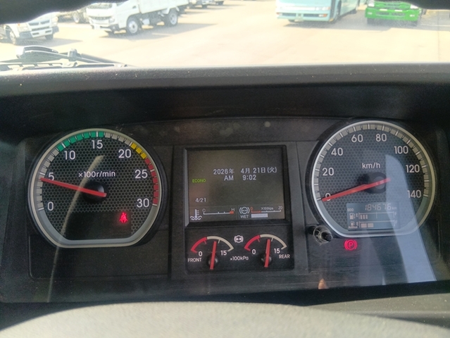 いすゞギガダンプ大型（10t）[写真29]