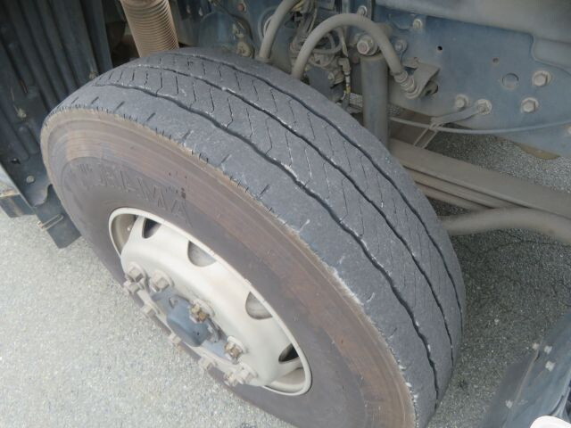 日野プロフィアダンプ大型（10t）[写真14]