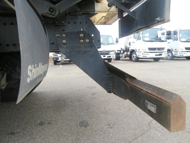 日野プロフィアダンプ大型（10t）[写真24]