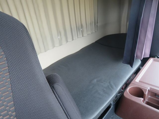 日野プロフィアダンプ大型（10t）[写真30]