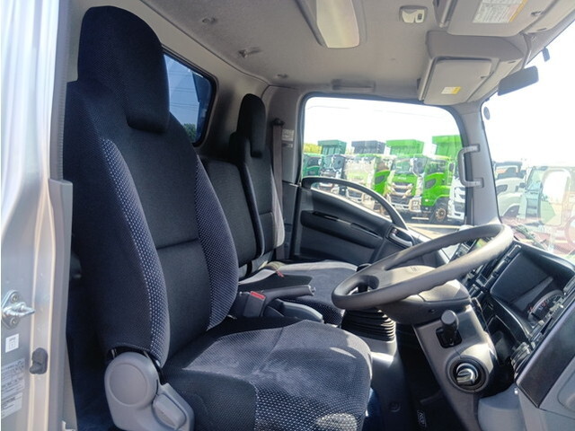 いすゞエルフセーフティローダー小型（2t・3t）[写真23]