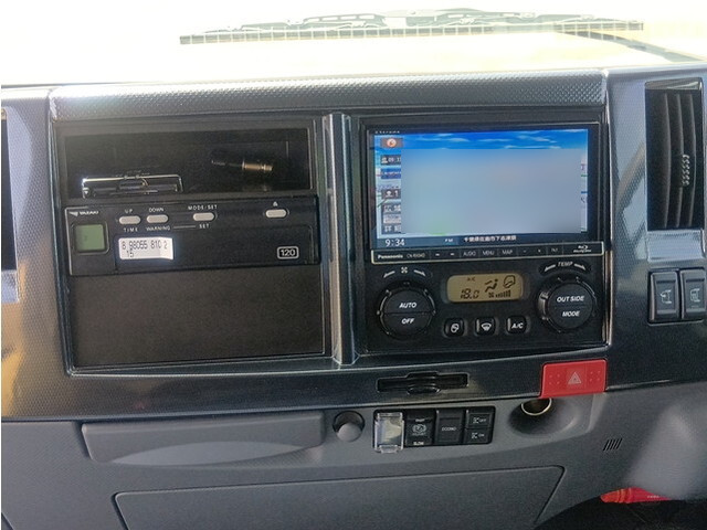 いすゞエルフセーフティローダー小型（2t・3t）[写真26]