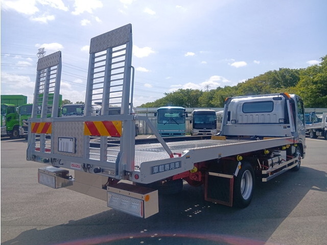 いすゞエルフセーフティローダー小型（2t・3t）[写真04]