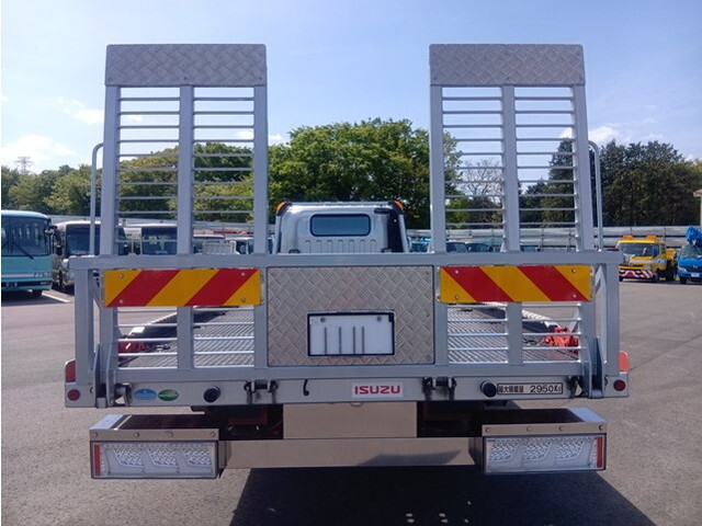 いすゞエルフセーフティローダー小型（2t・3t）[写真06]