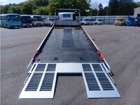 いすゞエルフセーフティローダー小型（2t・3t）[写真09]