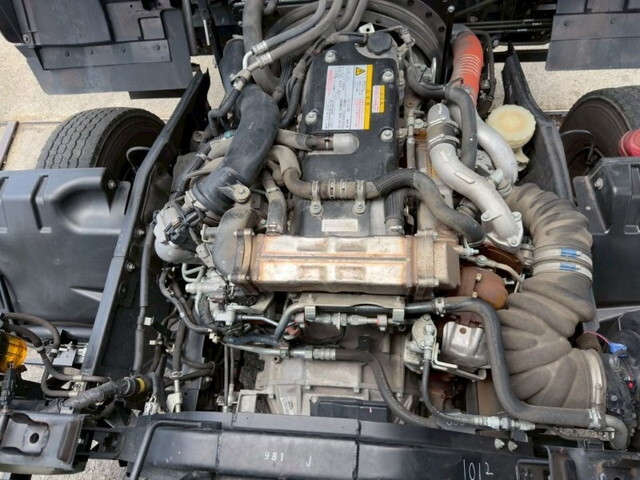 いすゞフォワードアルミブロック中型（4t）[写真14]