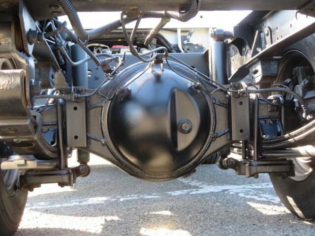 日野デュトロシャーシ小型（2t・3t）[写真22]