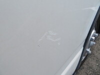 三菱ふそうキャンター平ボディ小型（2t・3t）[写真11]