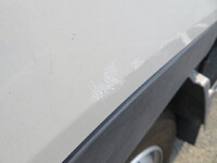 三菱ふそうキャンター平ボディ小型（2t・3t）[写真13]