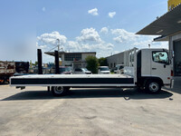 日野レンジャー平ボディ中型（4t）[写真14]