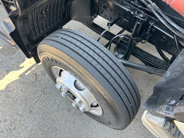 日野レンジャー平ボディ中型（4t）[写真19]