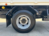 日野レンジャー平ボディ中型（4t）[写真23]