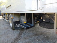 いすゞフォワード冷凍車（冷蔵車）中型（4t）[写真19]