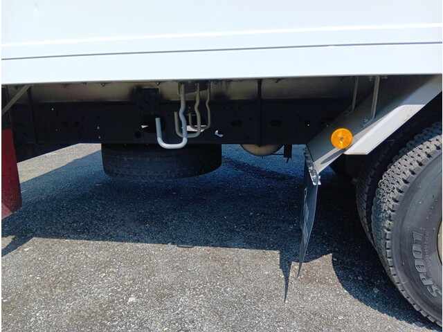 いすゞフォワード冷凍車（冷蔵車）中型（4t）[写真23]