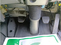 いすゞフォワード冷凍車（冷蔵車）中型（4t）[写真32]