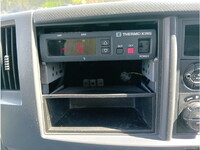 いすゞフォワード冷凍車（冷蔵車）中型（4t）[写真36]