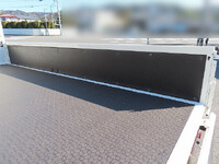 日野デュトロ平ボディ小型（2t・3t）[写真16]