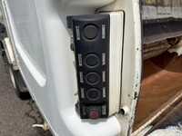 日野レンジャーパッカー車（塵芥車）中型（4t）[写真18]