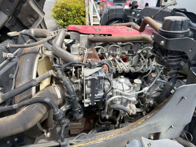 日野レンジャーパッカー車（塵芥車）中型（4t）[写真30]