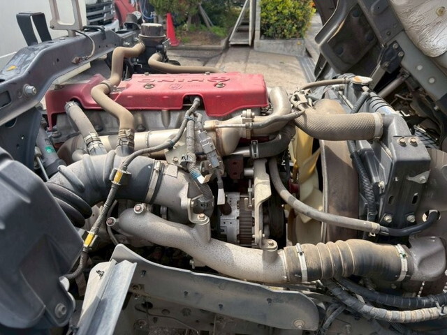 日野レンジャーパッカー車（塵芥車）中型（4t）[写真31]