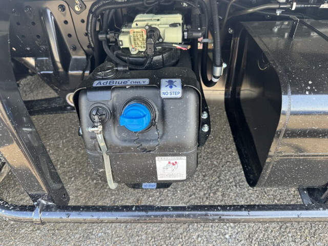 三菱ふそうキャンター冷凍車（冷蔵車）小型（2t・3t）[写真22]